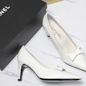 CHANEL Classic White Heels with Bow Detail